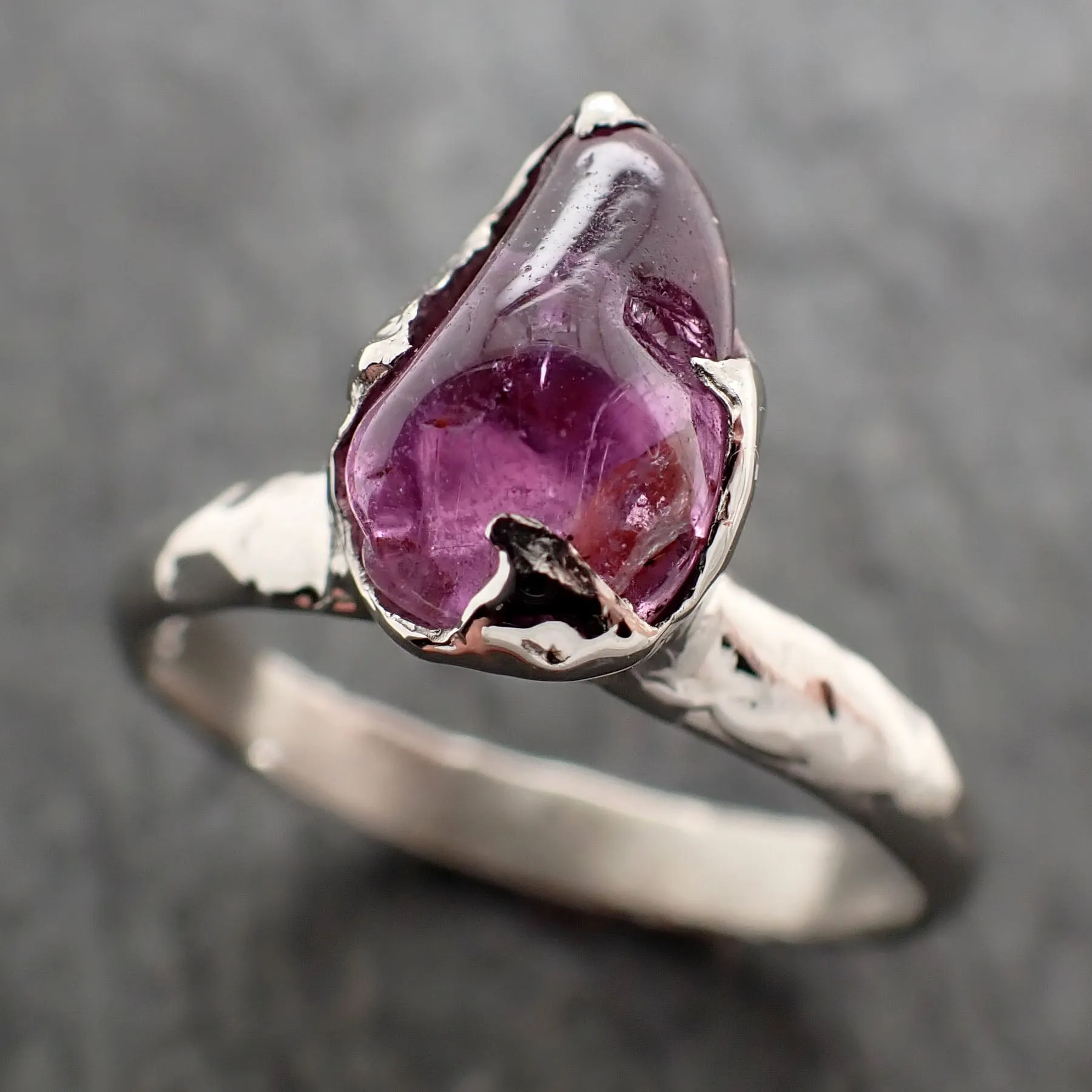 Sapphire tumbled White 14k gold Solitaire gemstone ring 2862