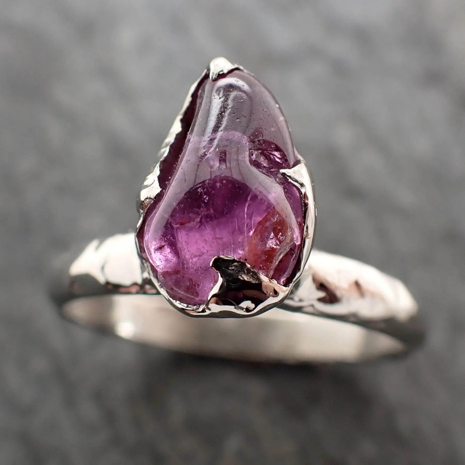 Sapphire tumbled White 14k gold Solitaire gemstone ring 2862