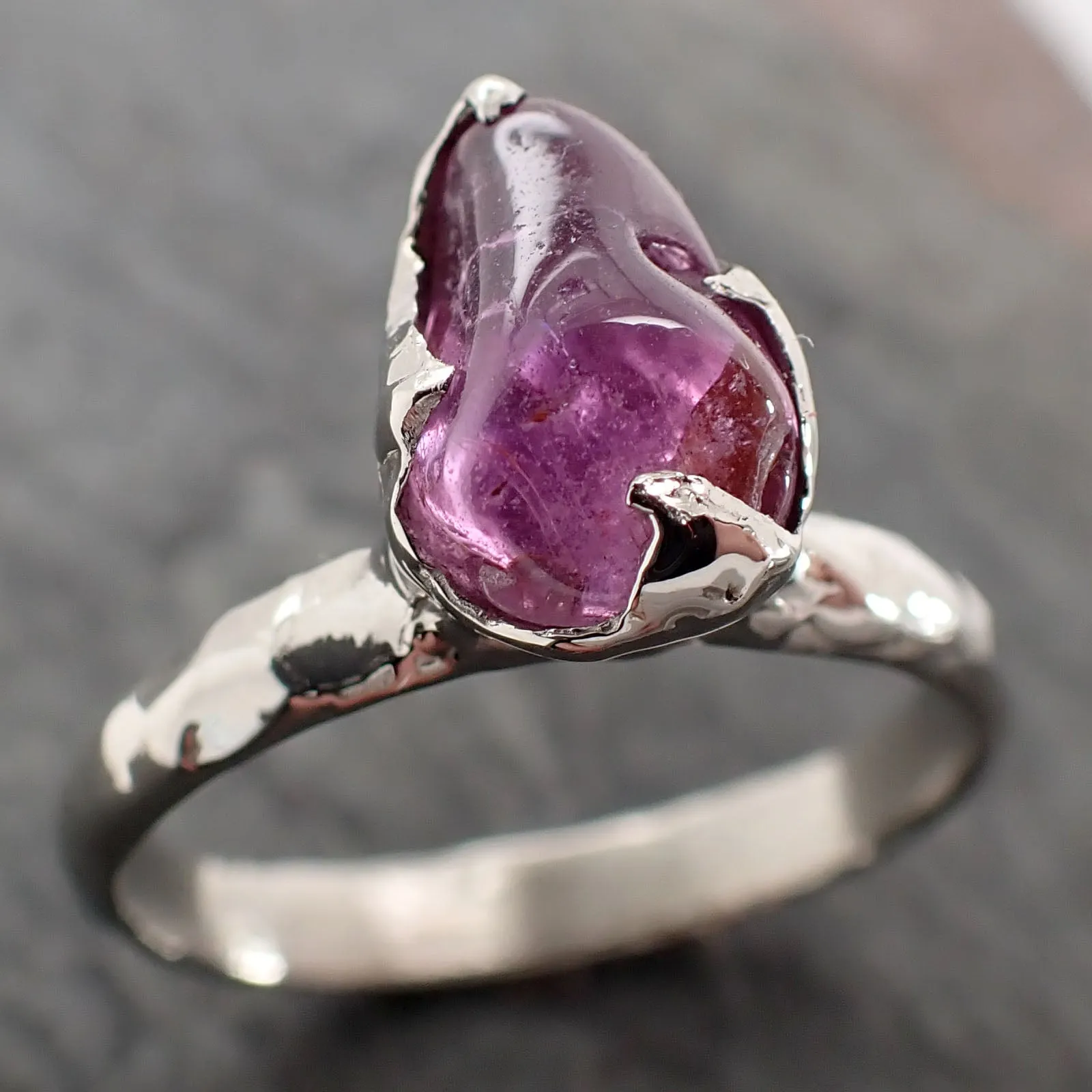 Sapphire tumbled White 14k gold Solitaire gemstone ring 2862