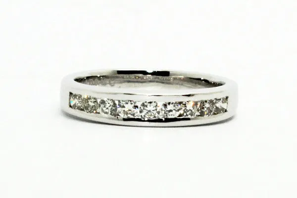 SEMI CHANNEL SET DIAMOND RING AD NO.1341