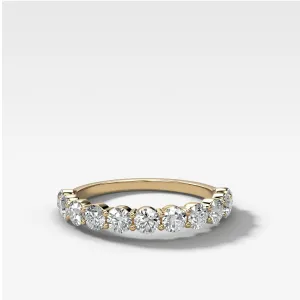 Shared Prong Wedding Band With Round Diamonds
