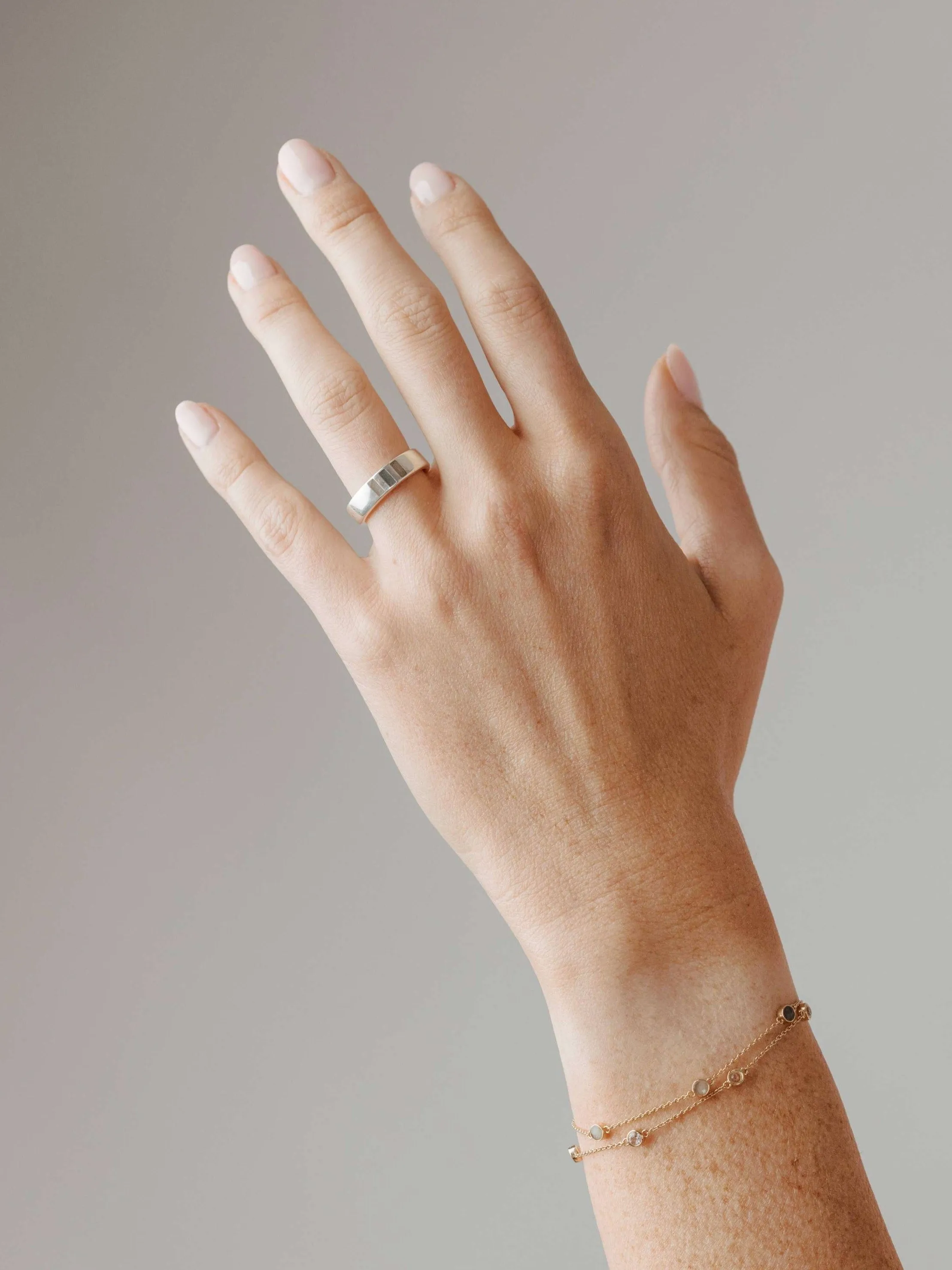 Simple Band Three Setting Cremation Ring in 14K White Gold