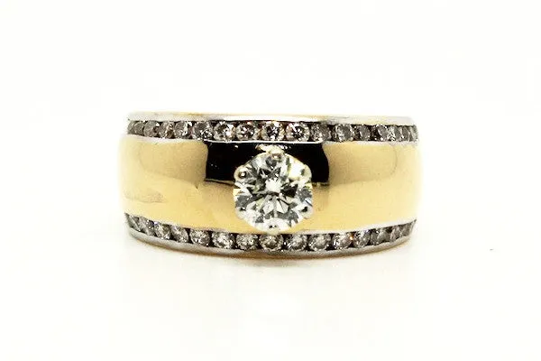 Six Prong Chanel Bordered Yellow Gold Ring AD No. 0807