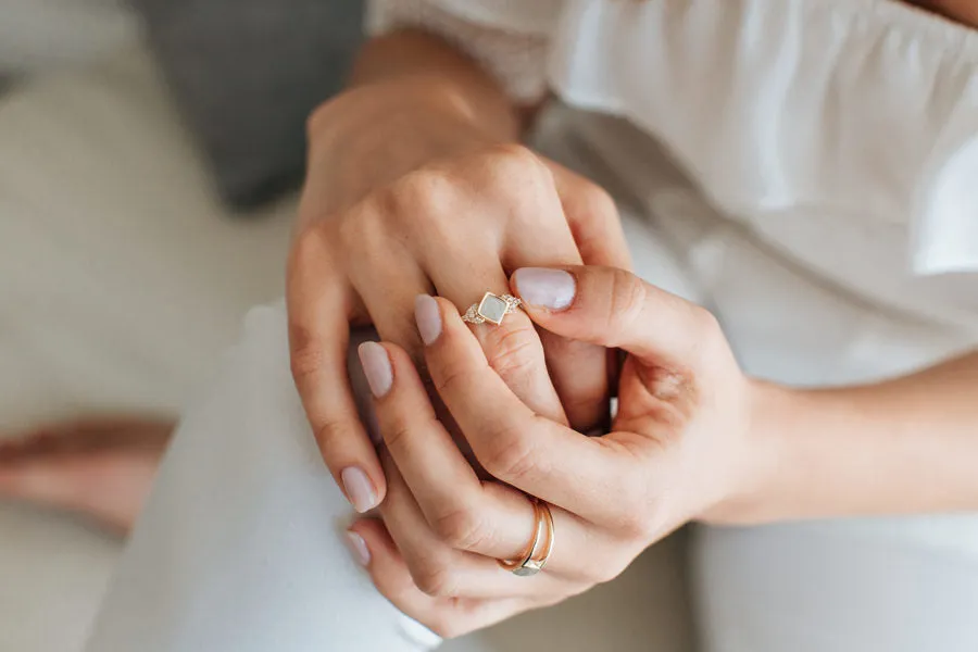 Square Setting Diamond Cluster Cremation Ring in 14K White Gold