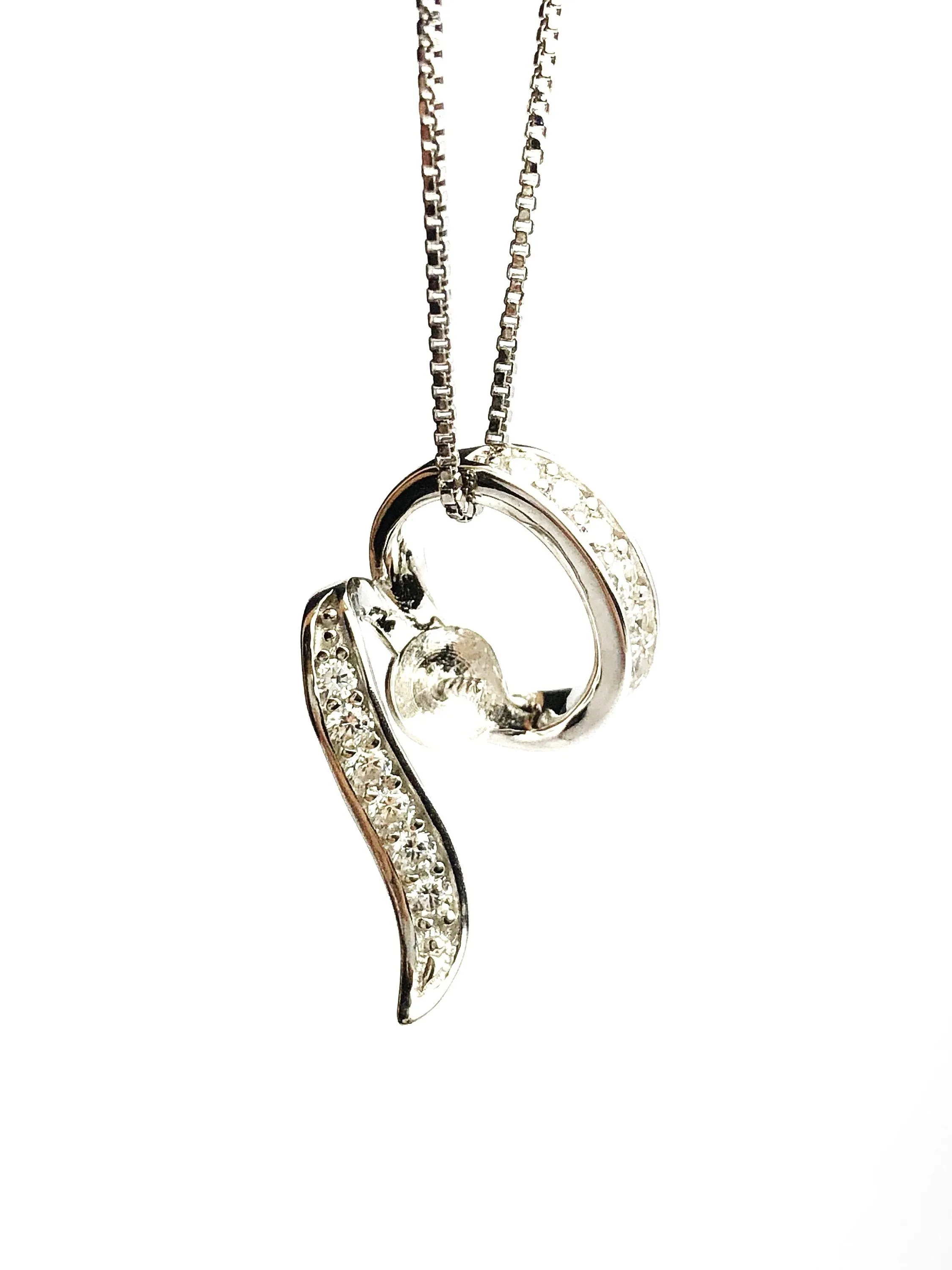 Sterling Silver Pearl Pendant Setting - SP60. Setting only. No pearl included.