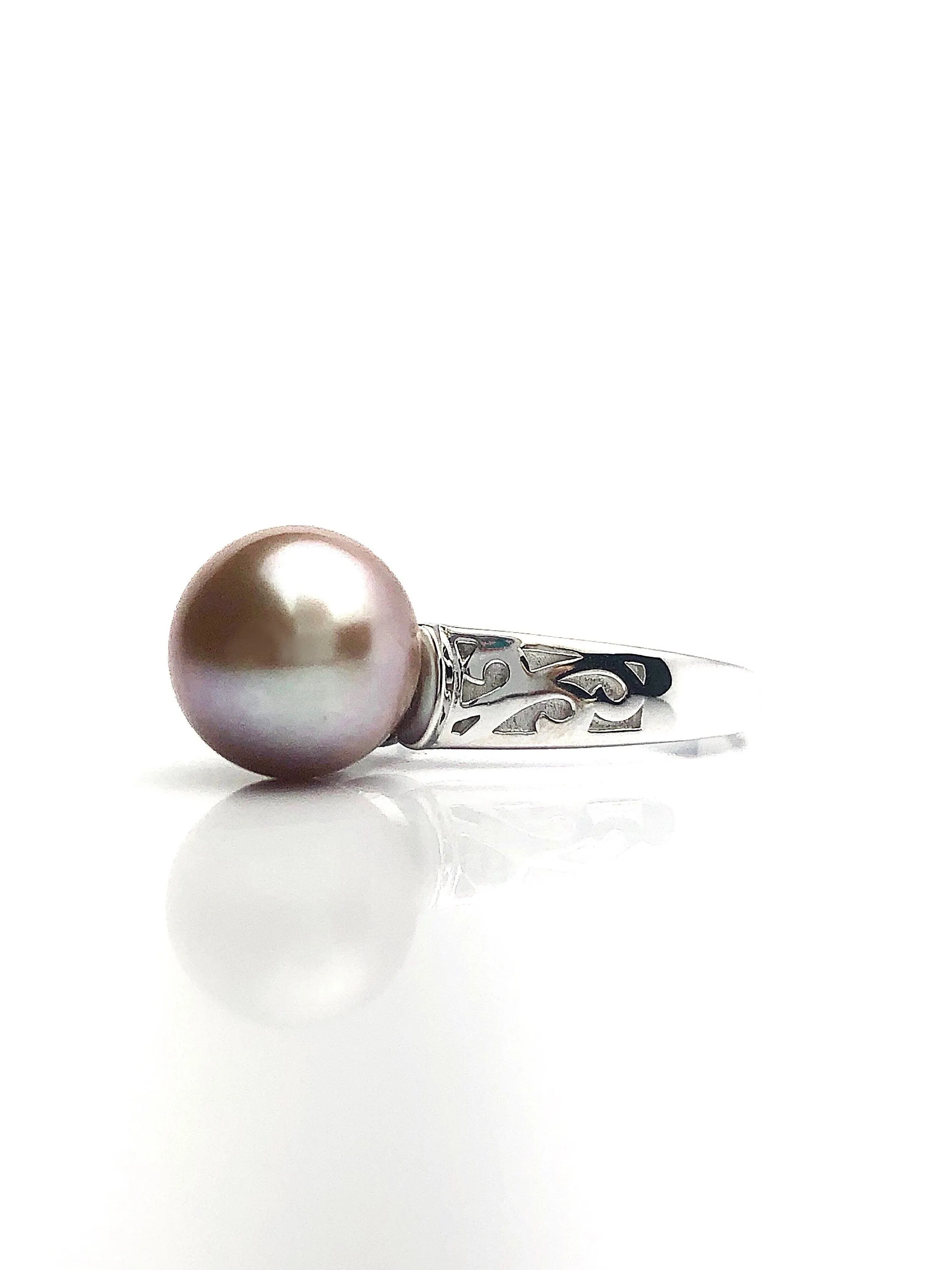 Sterling Silver Pearl Ring Setting - SR08. Setting only. No pearl included.