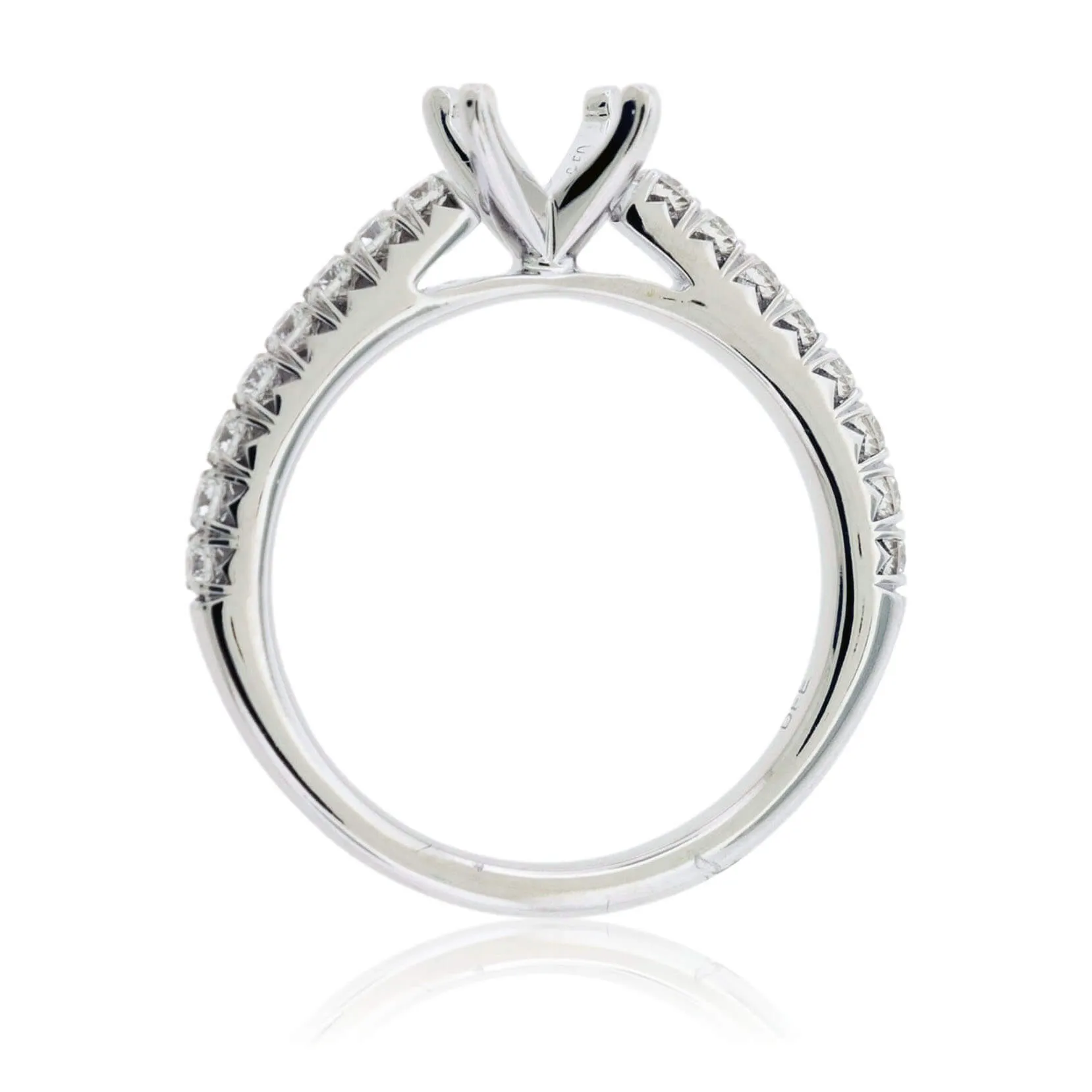Stunning .40ctw Semi Mount Diamond Ring