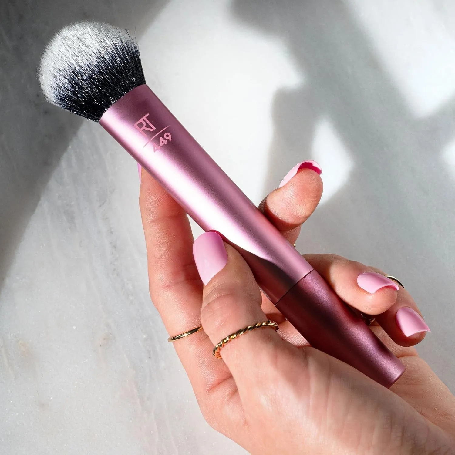 Tapered Cheek Makeup Brush, for Blush, Highlighter, Loose, or Pressed Powder, Blush Brush with Synthetic Bristles, Precise Makeup Application, Aluminum Handle, Cruelty Free, 1 Count