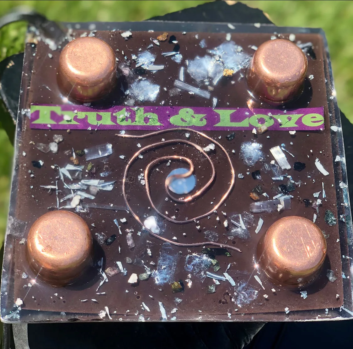 The "Jumbo Giza Equalizer" - Pulsed Radionics Orgone Pyramid, 6x6” Base