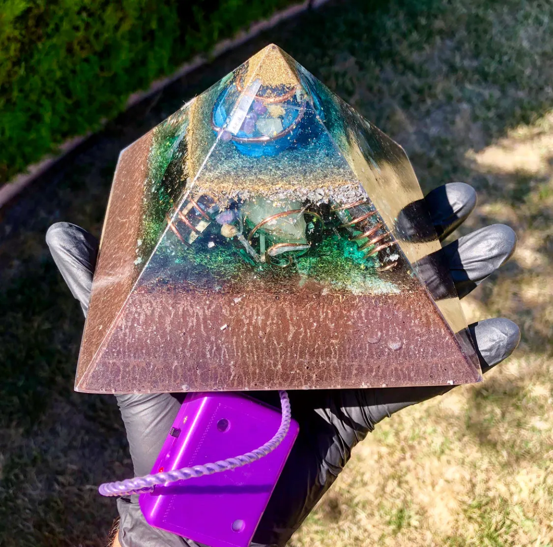 The "Jumbo Giza Equalizer" - Pulsed Radionics Orgone Pyramid, 6x6” Base