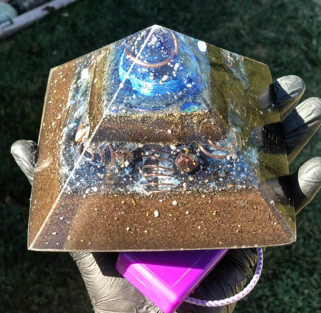 The "Jumbo Giza Equalizer" - Pulsed Radionics Orgone Pyramid, 6x6” Base