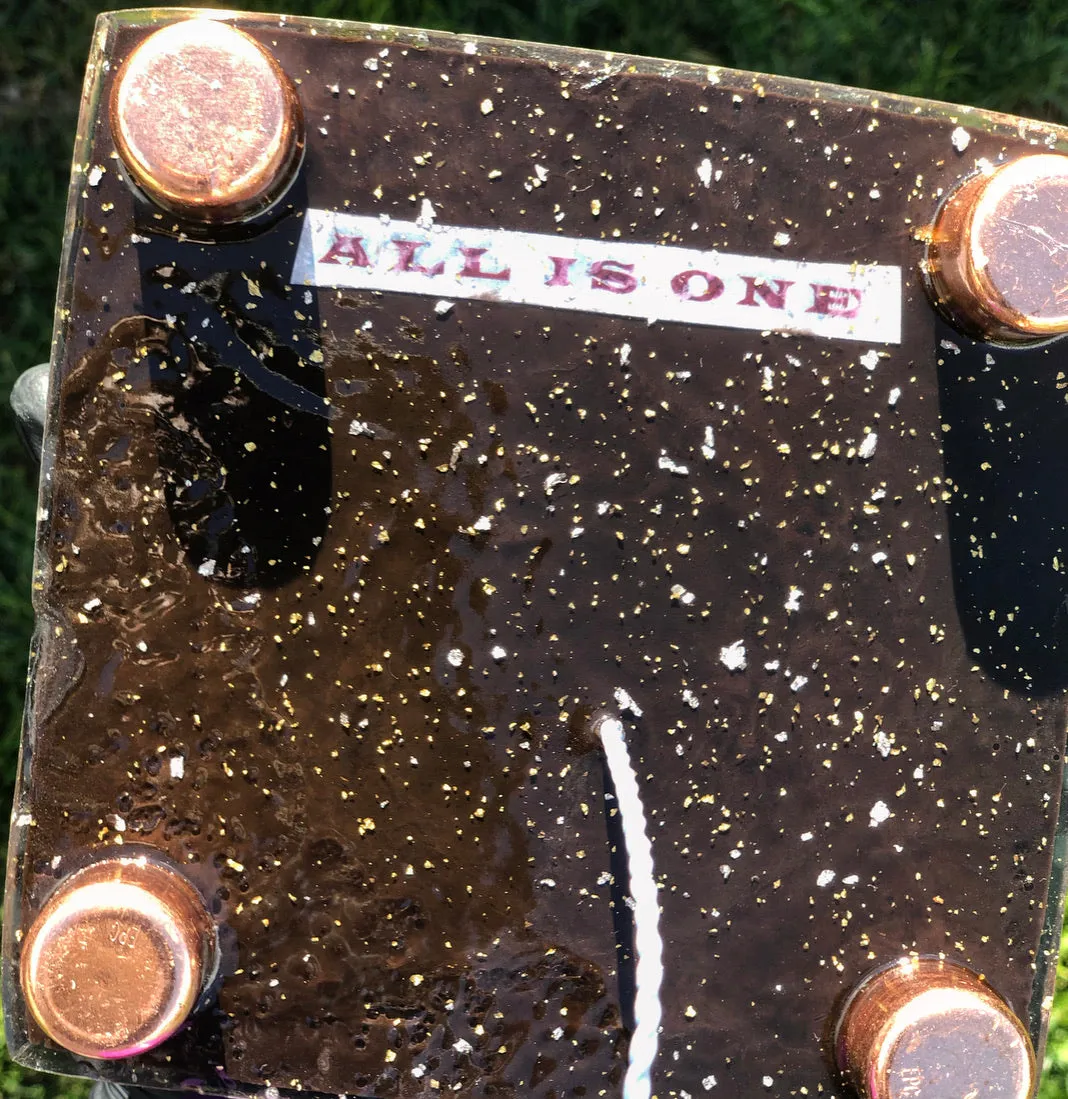 The "Jumbo Giza Equalizer" - Pulsed Radionics Orgone Pyramid, 6x6” Base