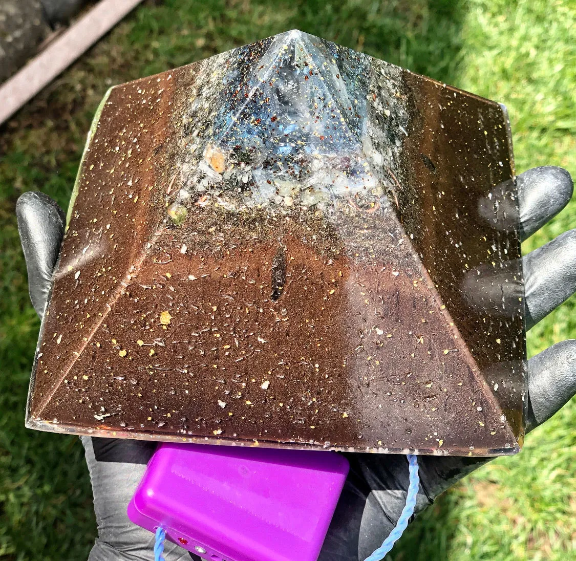 The "Jumbo Giza Equalizer" - Pulsed Radionics Orgone Pyramid, 6x6” Base