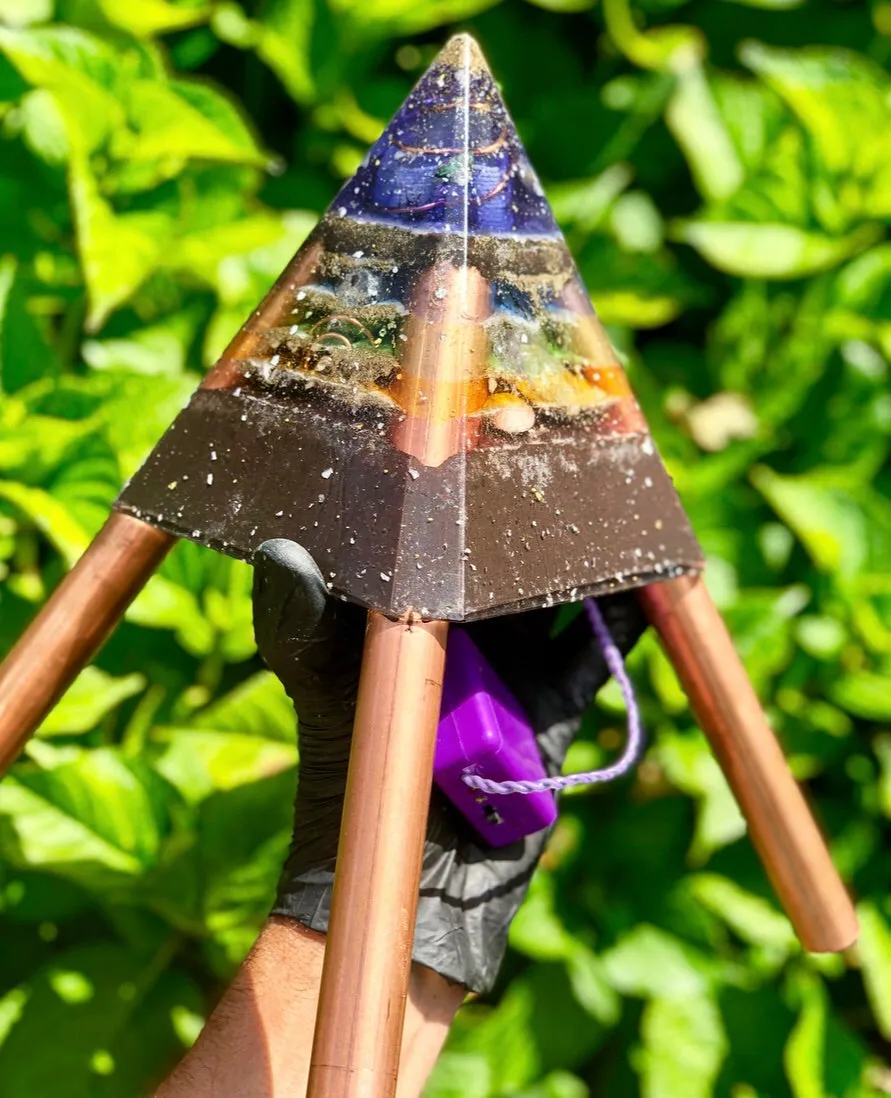 The "Nubian Chakra Equalizer Mini-Chembuster" - 6 lbs, 8 Sided Radionics Orgone Pyramid w/ Tensor Ring & Earth Pipes for grounding