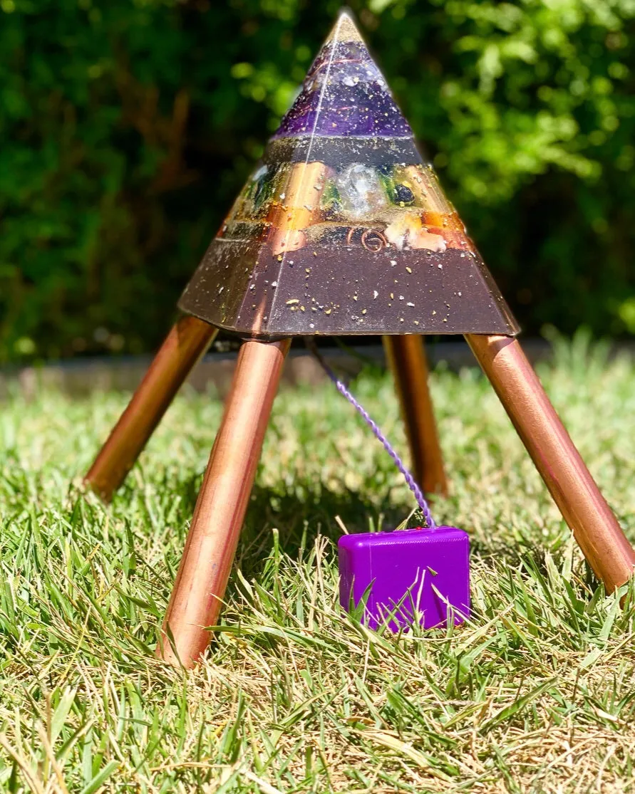 The "Nubian Chakra Equalizer Mini-Chembuster" - 6 lbs, 8 Sided Radionics Orgone Pyramid w/ Tensor Ring & Earth Pipes for grounding