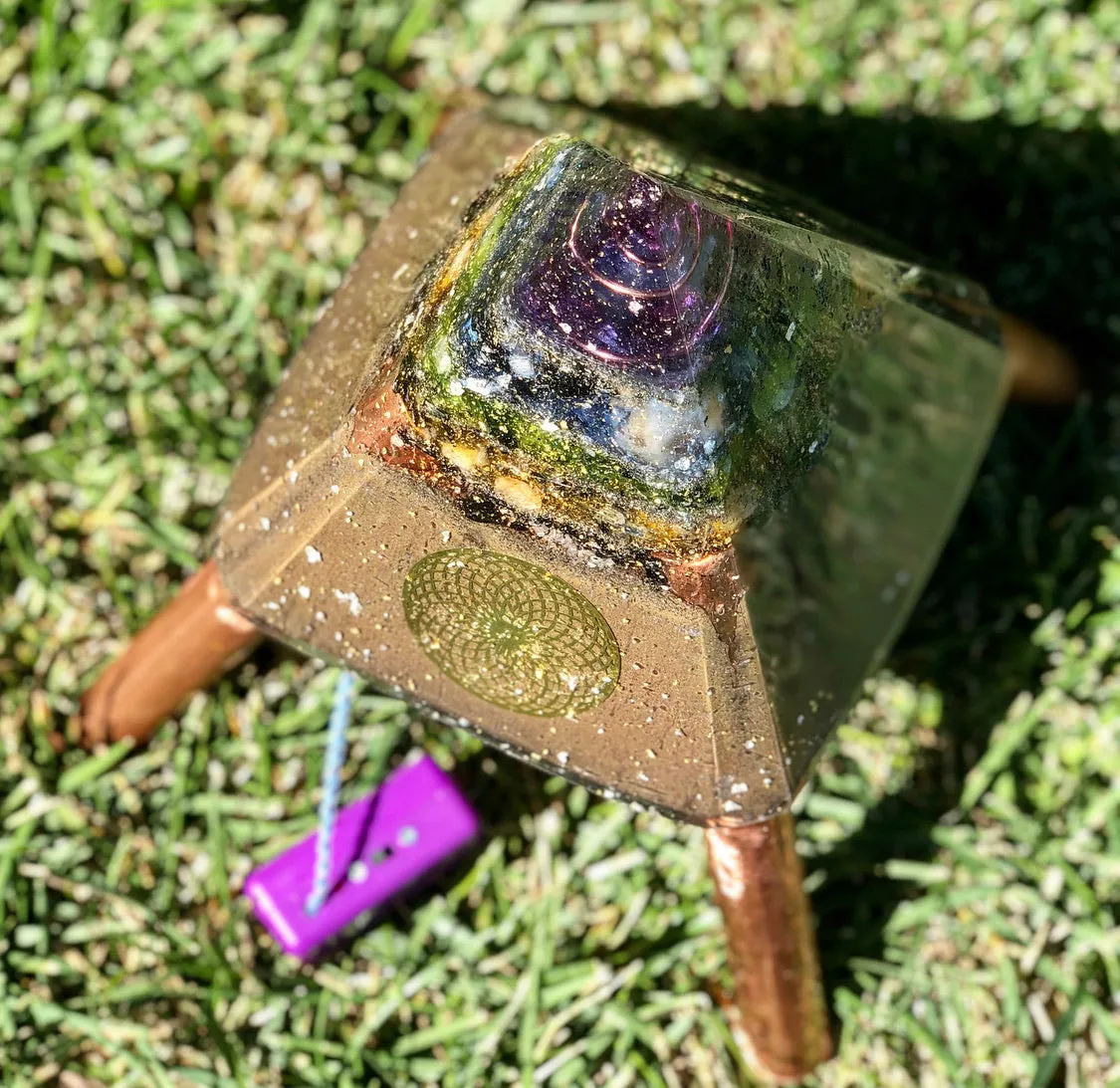 The "Nubian Chakra Equalizer Mini-Chembuster" - 6 lbs, 8 Sided Radionics Orgone Pyramid w/ Tensor Ring & Earth Pipes for grounding