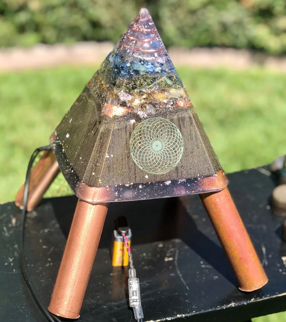 The "Nubian Chakra Equalizer Mini-Chembuster" - 6 lbs, 8 Sided Radionics Orgone Pyramid w/ Tensor Ring & Earth Pipes for grounding