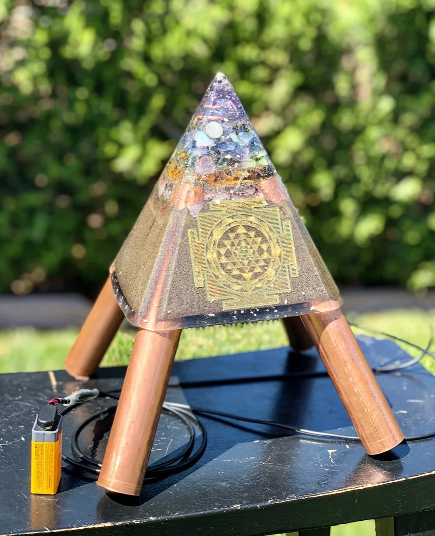 The "Nubian Chakra Equalizer Mini-Chembuster" - 6 lbs, 8 Sided Radionics Orgone Pyramid w/ Tensor Ring & Earth Pipes for grounding