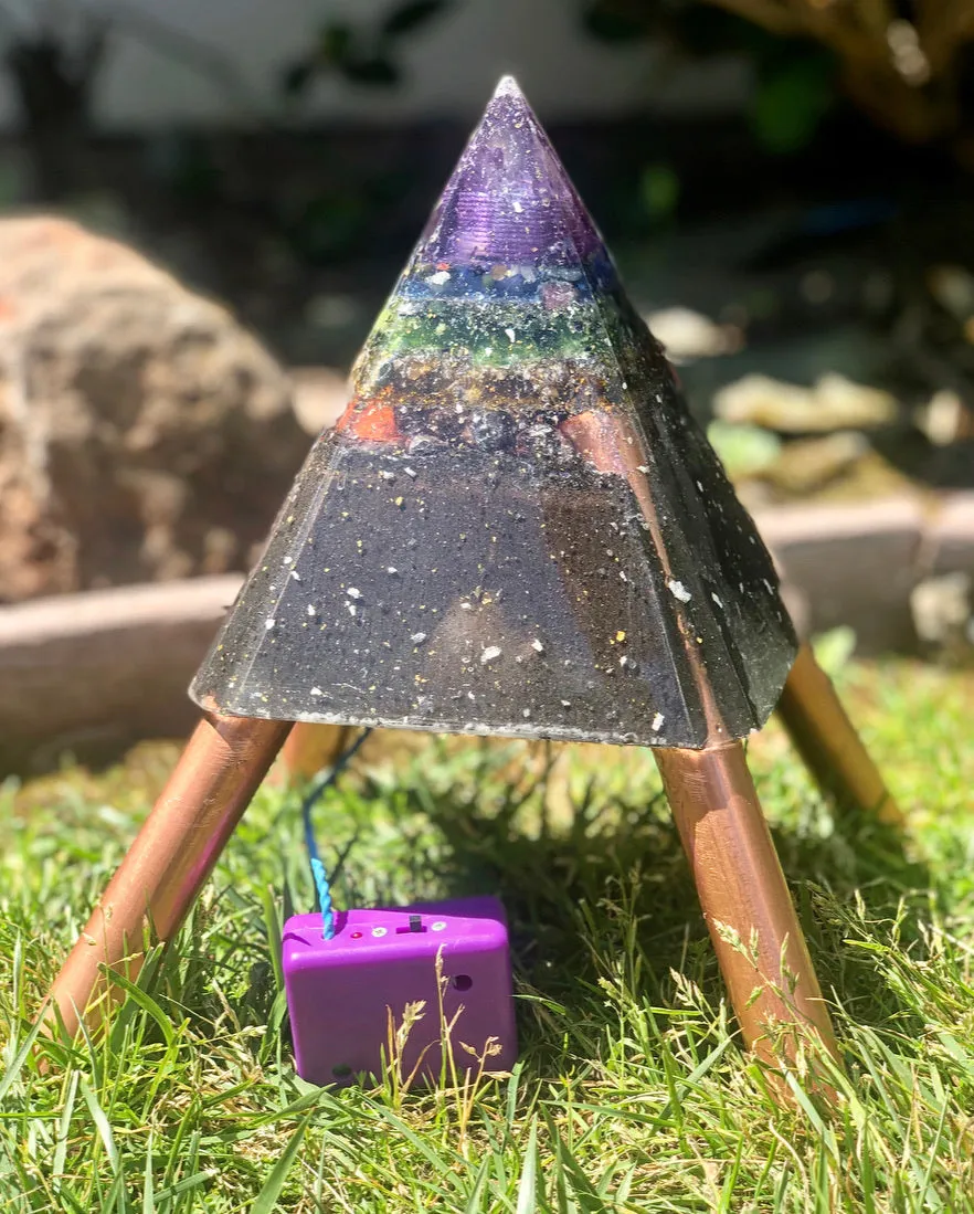 The "Nubian Chakra Equalizer Mini-Chembuster" - 6 lbs, 8 Sided Radionics Orgone Pyramid w/ Tensor Ring & Earth Pipes for grounding