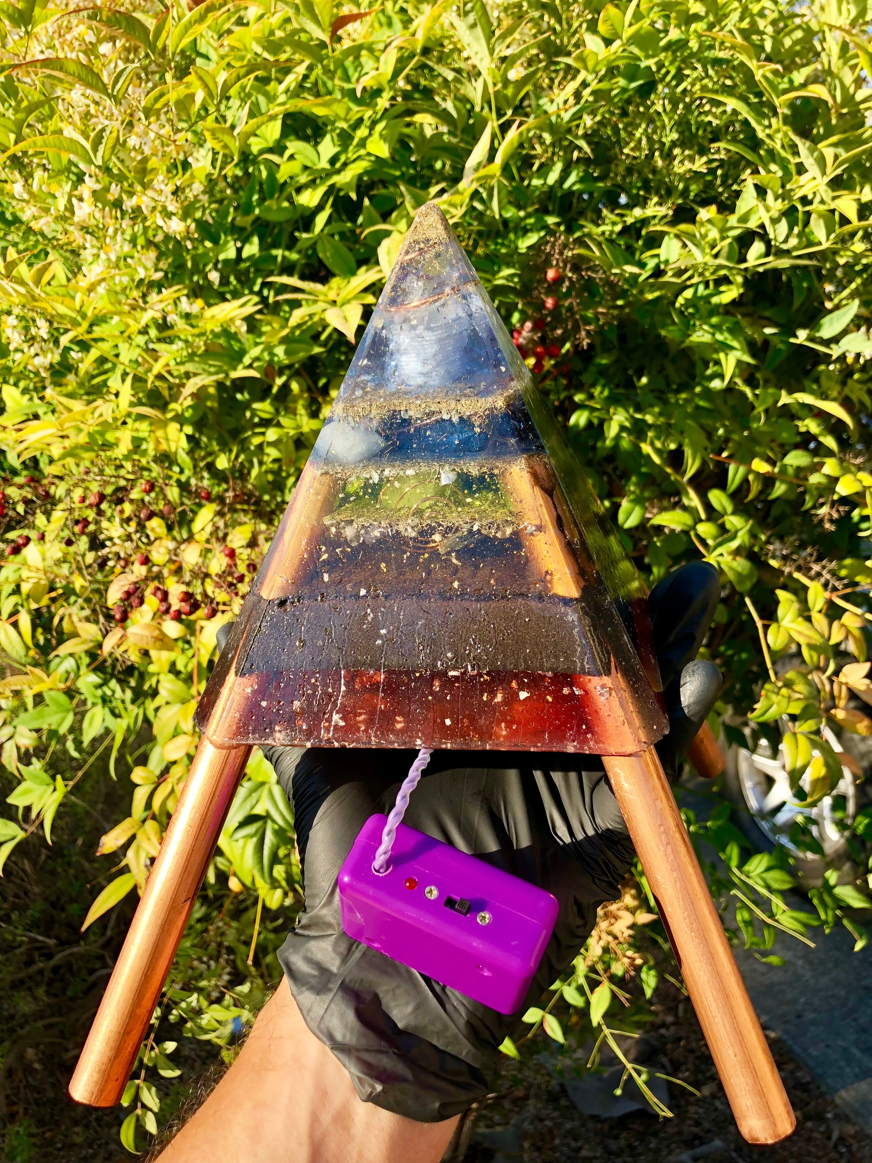 The "Nubian Chakra Equalizer Mini-Chembuster" - 6 lbs, 8 Sided Radionics Orgone Pyramid w/ Tensor Ring & Earth Pipes for grounding