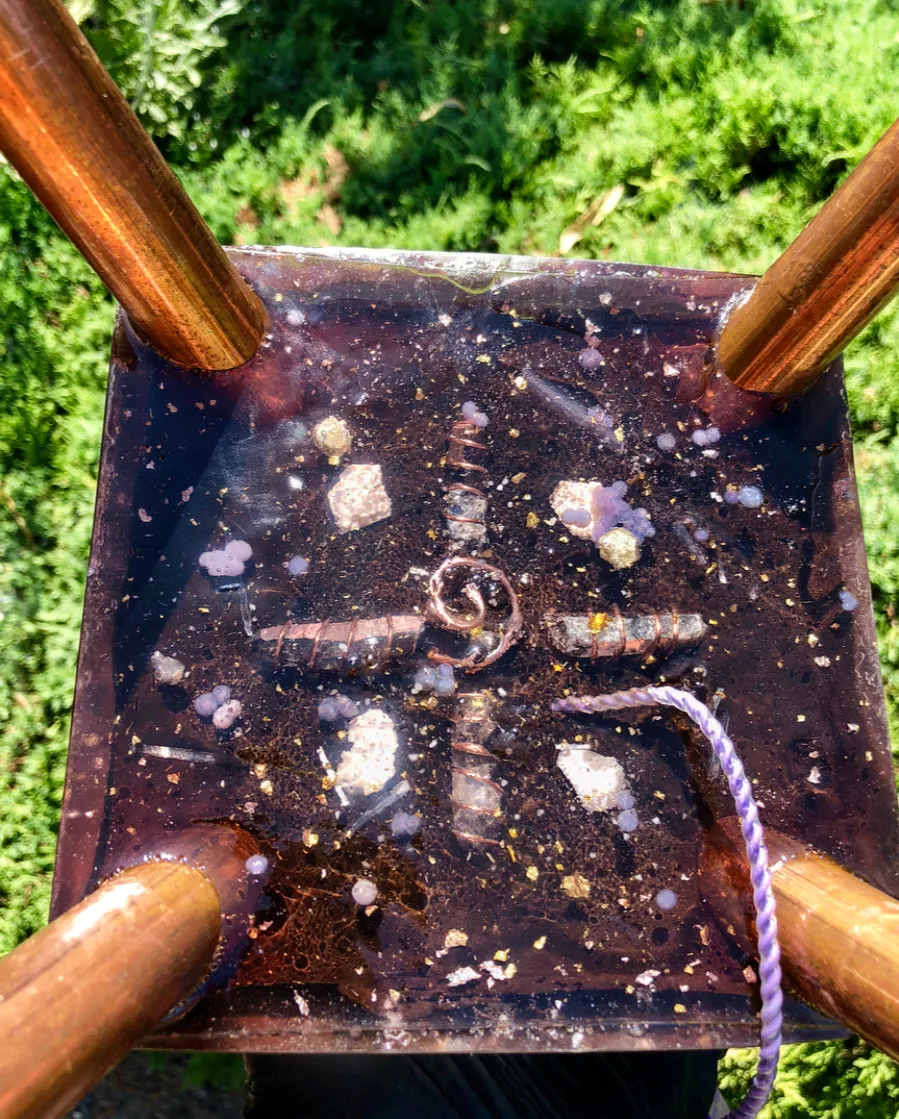The "Nubian Chakra Equalizer Mini-Chembuster" - 6 lbs, 8 Sided Radionics Orgone Pyramid w/ Tensor Ring & Earth Pipes for grounding