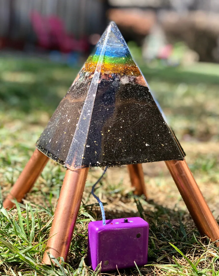 The "Nubian Chakra Equalizer Mini-Chembuster" - 6 lbs, 8 Sided Radionics Orgone Pyramid w/ Tensor Ring & Earth Pipes for grounding