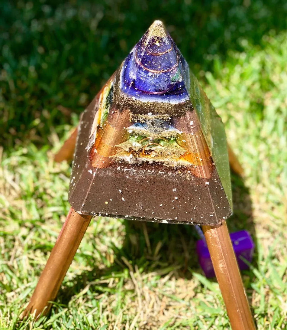 The "Nubian Chakra Equalizer Mini-Chembuster" - 6 lbs, 8 Sided Radionics Orgone Pyramid w/ Tensor Ring & Earth Pipes for grounding