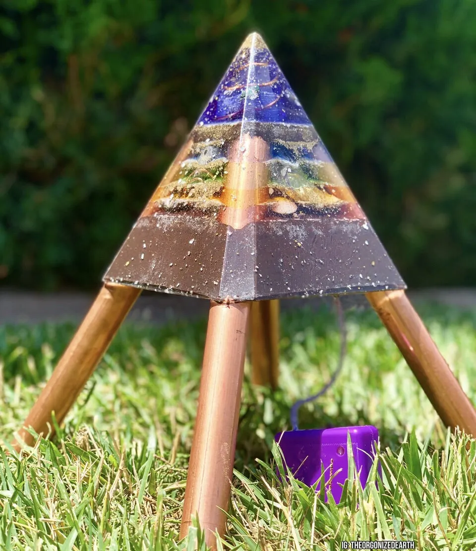 The "Nubian Chakra Equalizer Mini-Chembuster" - 6 lbs, 8 Sided Radionics Orgone Pyramid w/ Tensor Ring & Earth Pipes for grounding