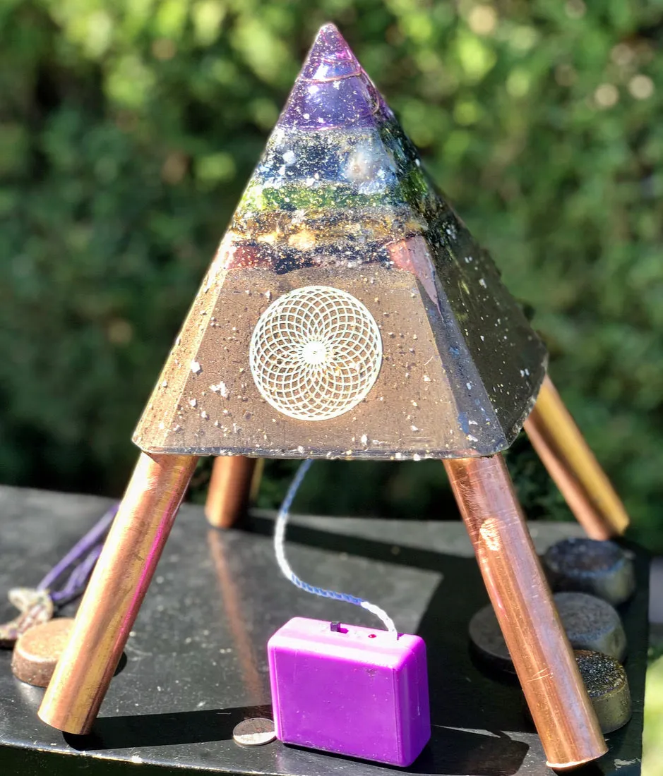 The "Nubian Chakra Equalizer Mini-Chembuster" - 6 lbs, 8 Sided Radionics Orgone Pyramid w/ Tensor Ring & Earth Pipes for grounding