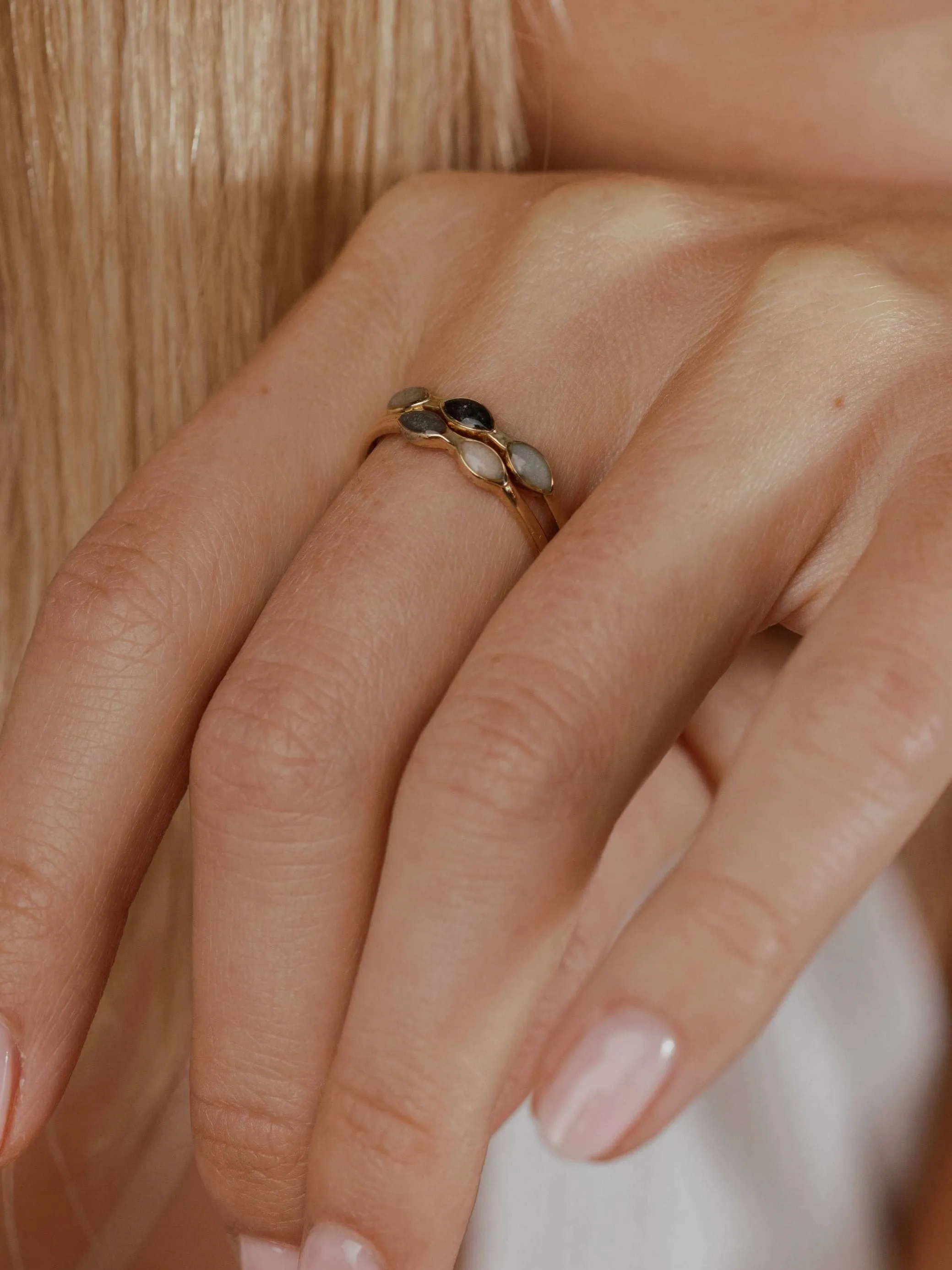 Three Setting Cremation Ring in 14K Yellow Gold