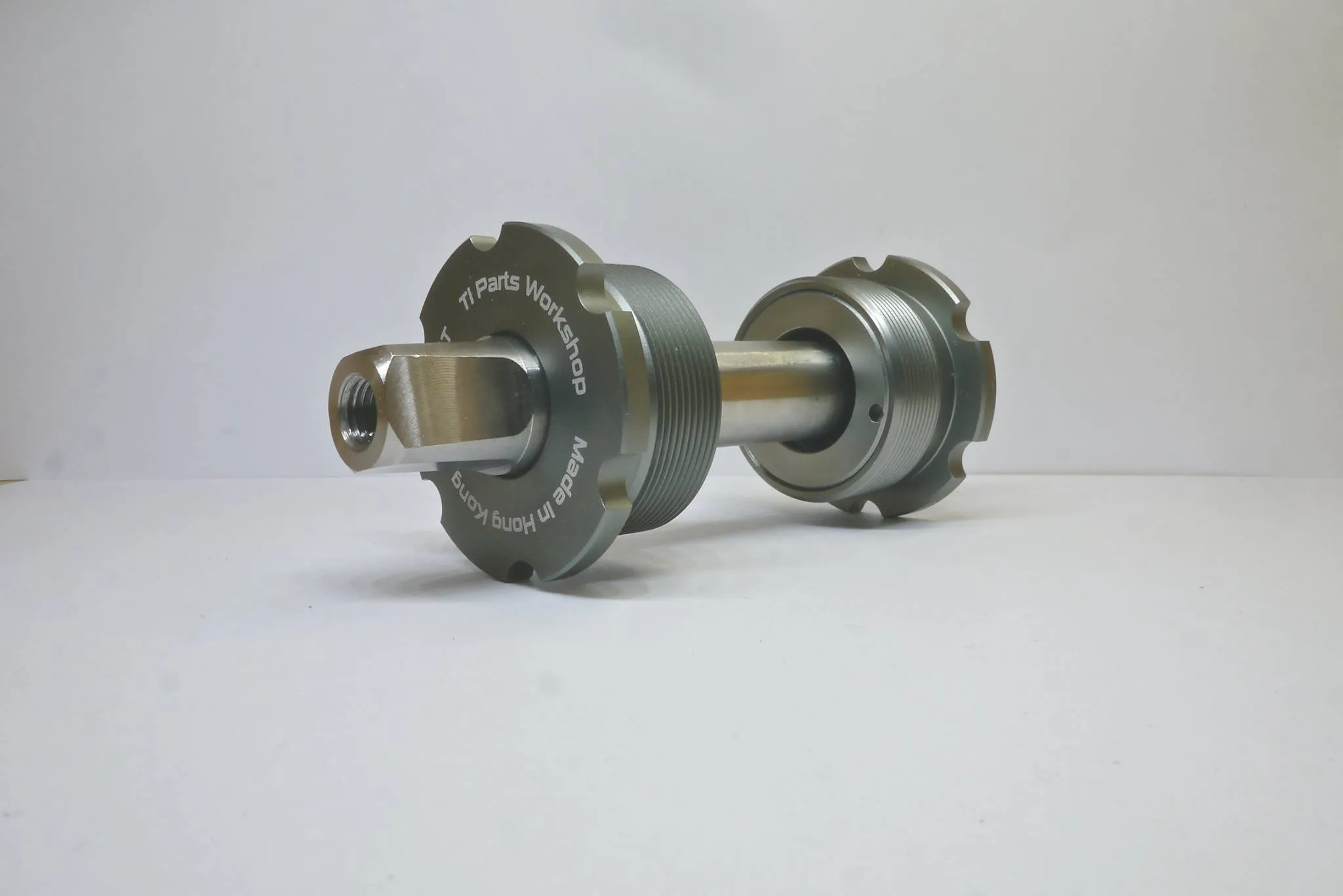 Ti Parts Titanium Bottom Bracket