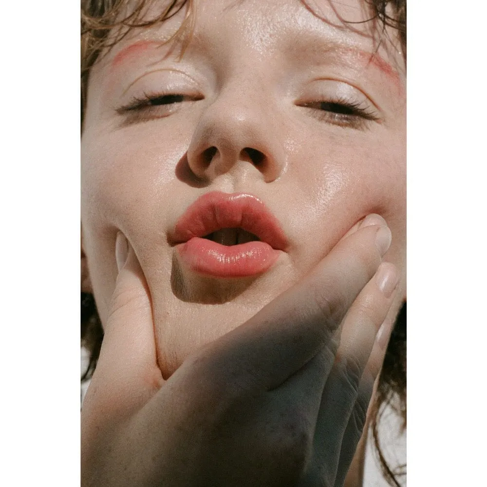TOUCH : MULTI-BENE STICK // LIPS   CHEEKS