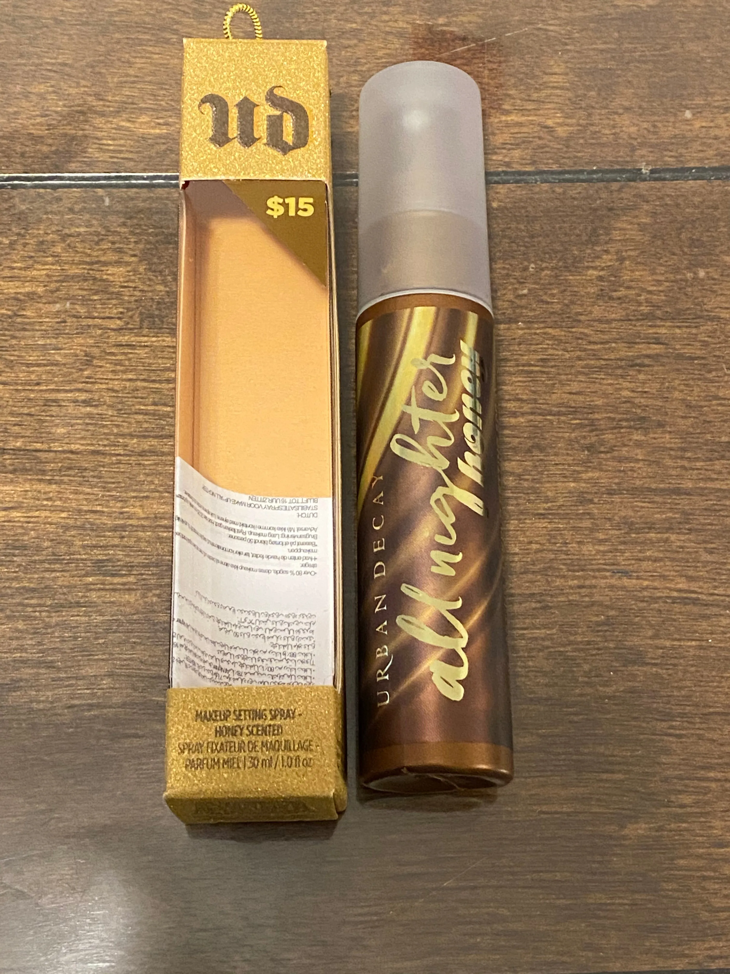 Urban Decay All Nighter Setting Spray Ornament