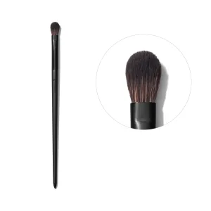 V205 - Flat Domed Eyeshadow Brush