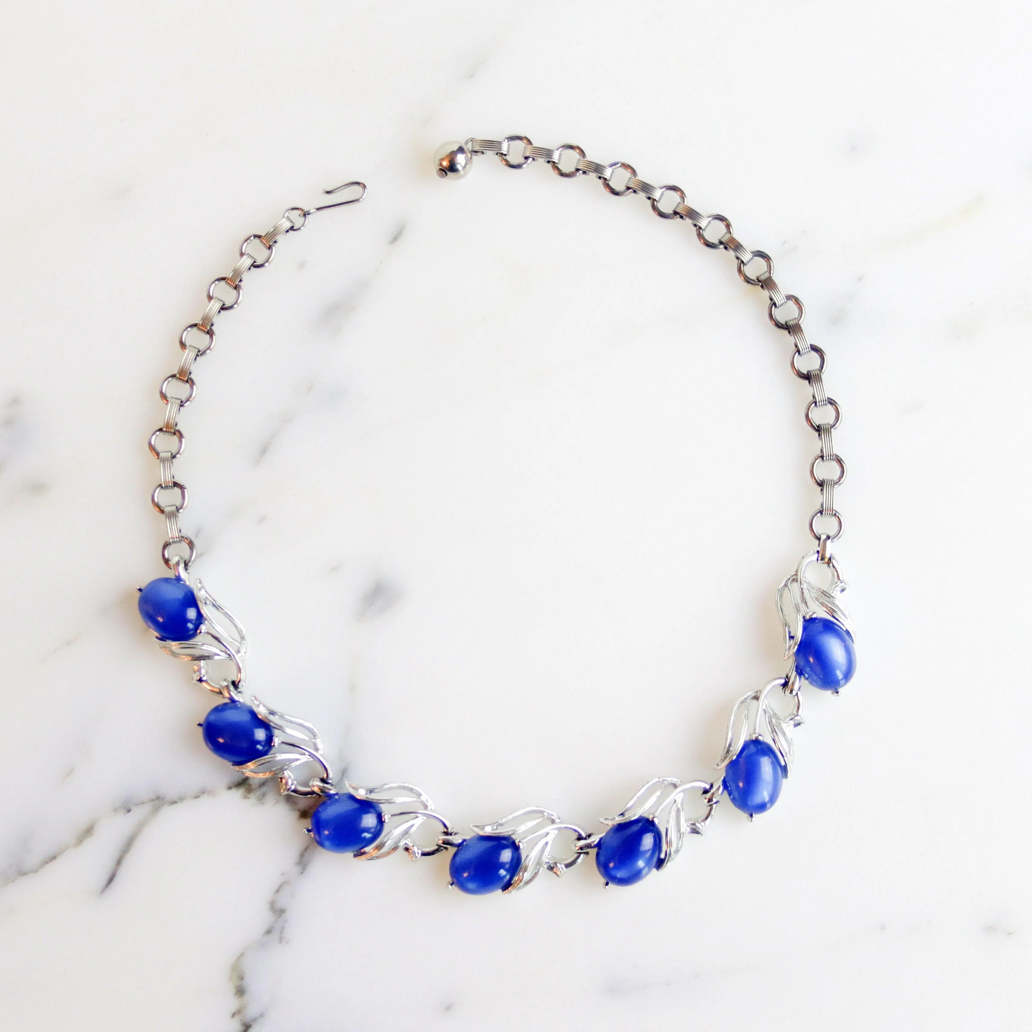 Vintage Lisner Blue Moonglow Necklace