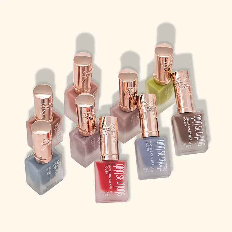 Water-based peel-off nail polish that can be peeled and dried without baking