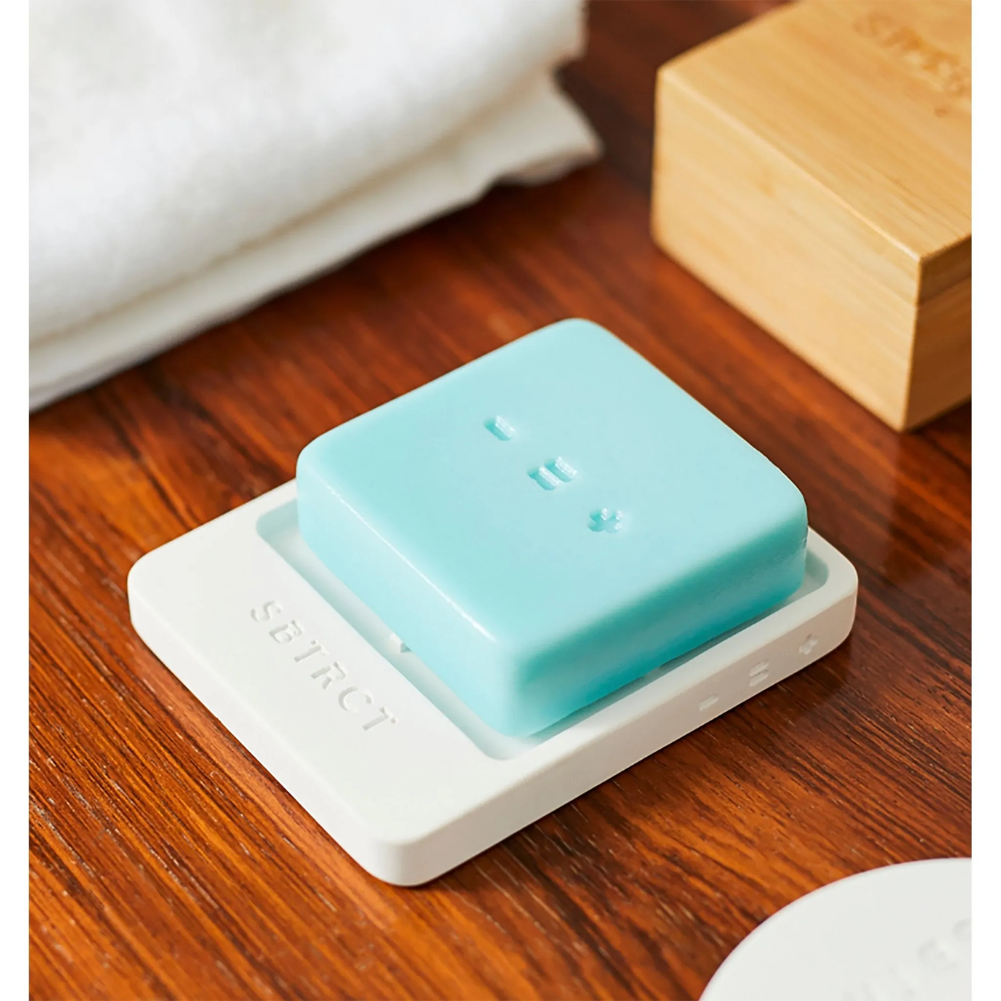 *White Diatomite Dish for Makeup Melt